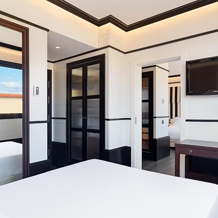 Hotel H10 Marina Barcelone Extérieur photo