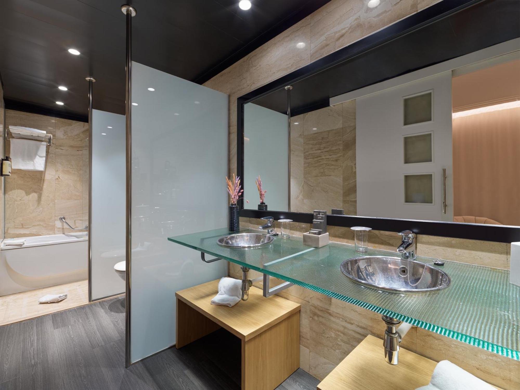 Hotel H10 Marina Barcelone Extérieur photo